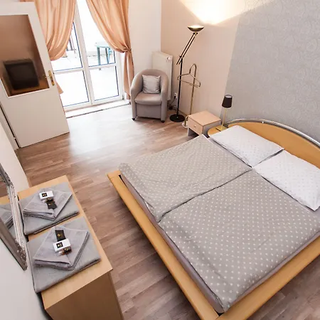 Hotel Avenida Park 3*