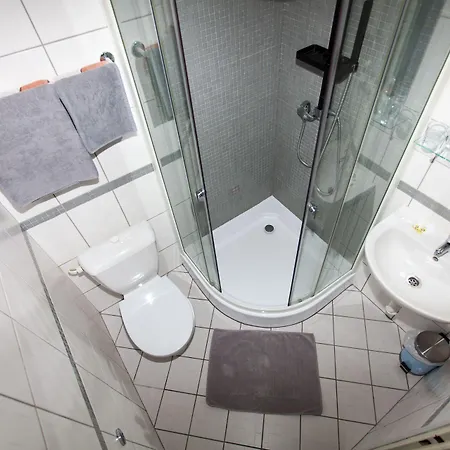 Avenida Park Hotel 3*