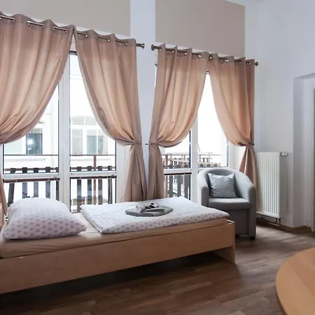 Hotel Avenida Park 3*